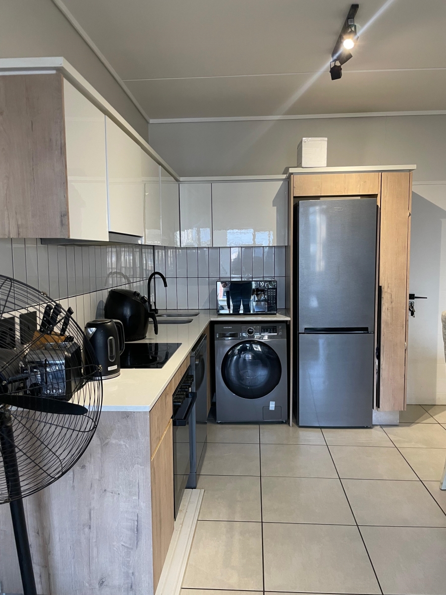 To Let 2 Bedroom Property for Rent in Linbro Park Gauteng