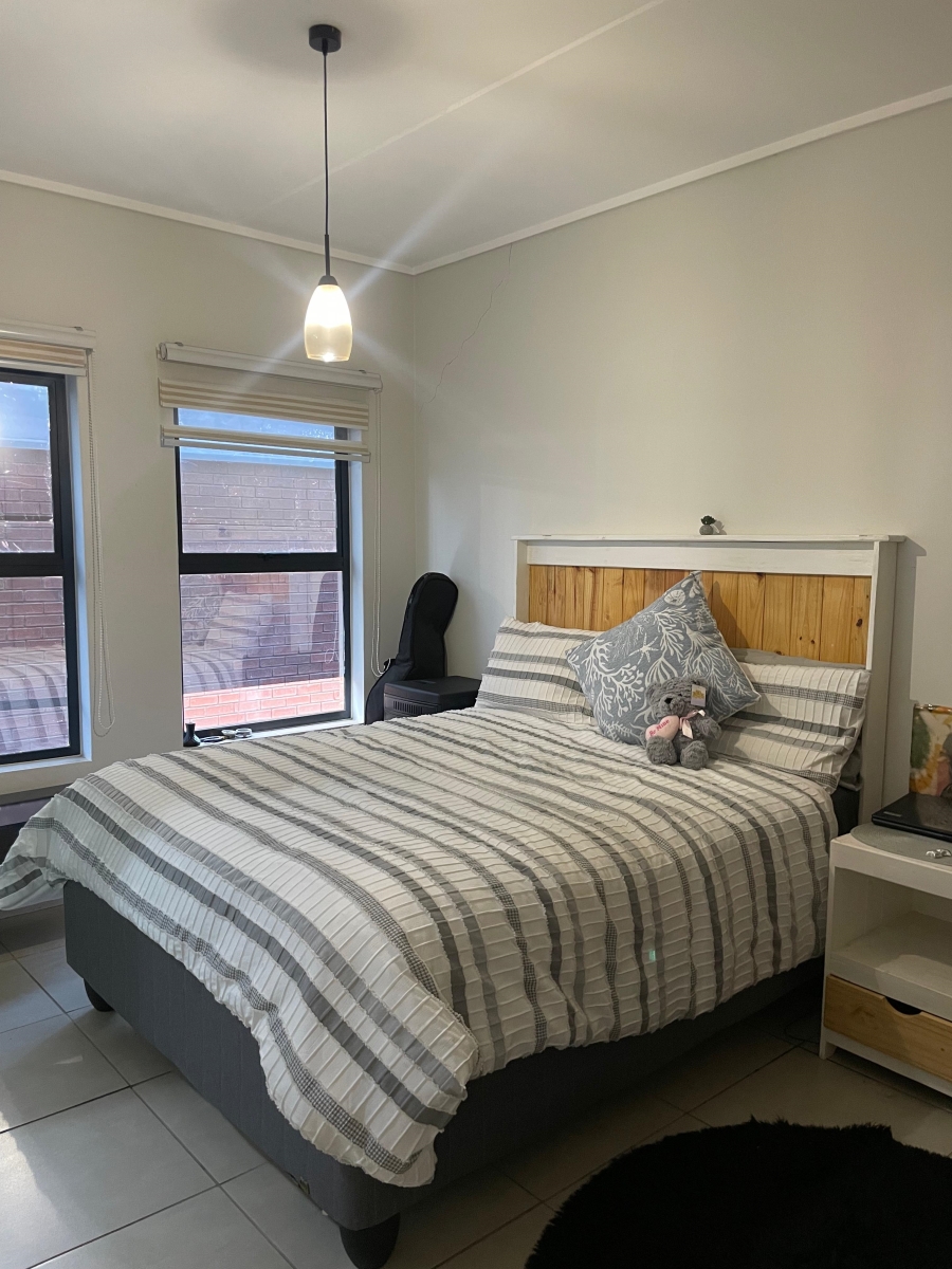 To Let 2 Bedroom Property for Rent in Linbro Park Gauteng