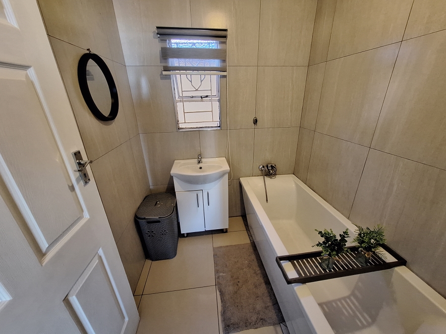 3 Bedroom Property for Sale in Vanderbijlpark SE 6 Gauteng
