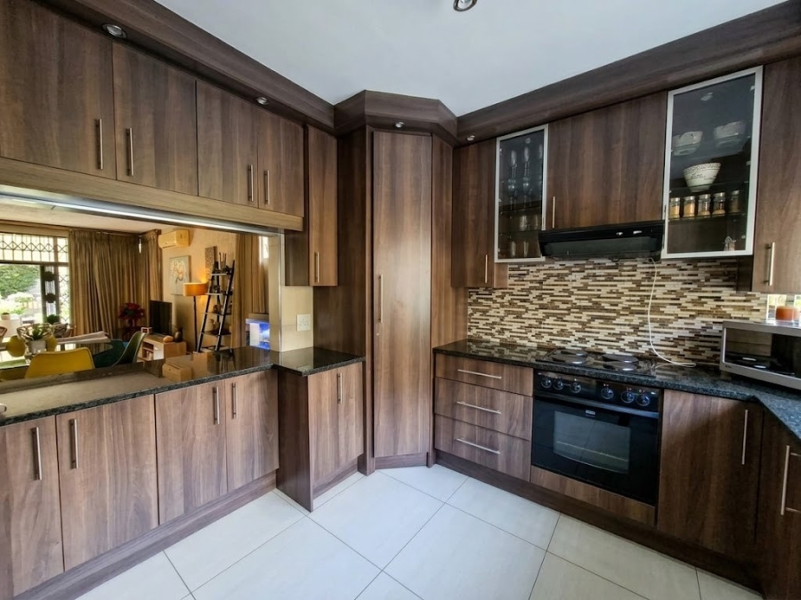 3 Bedroom Property for Sale in Three Rivers Proper Gauteng