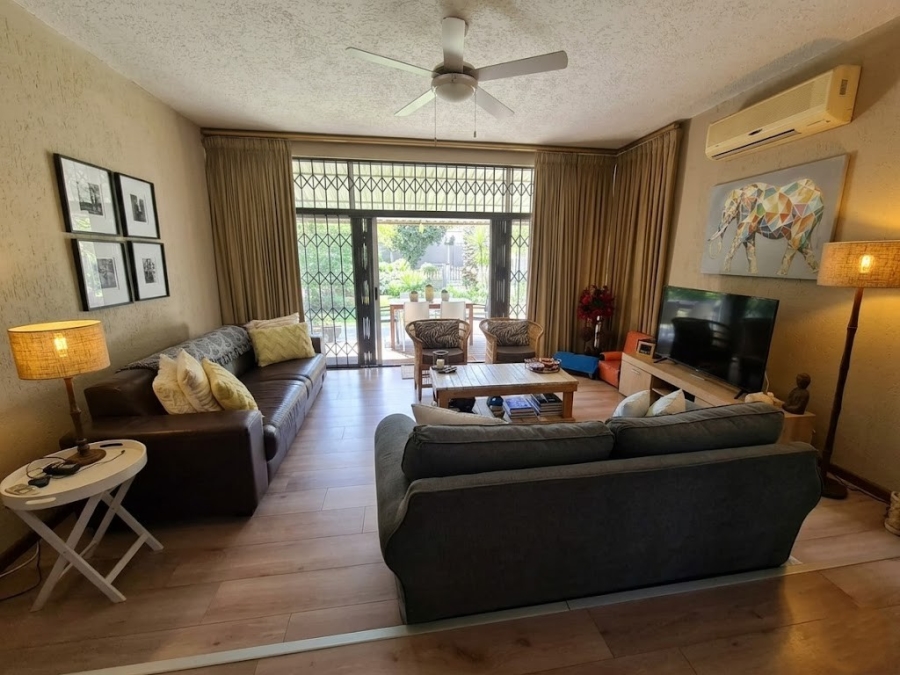 3 Bedroom Property for Sale in Three Rivers Proper Gauteng