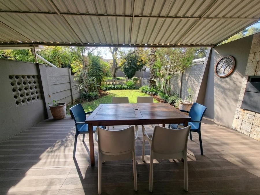 3 Bedroom Property for Sale in Three Rivers Proper Gauteng