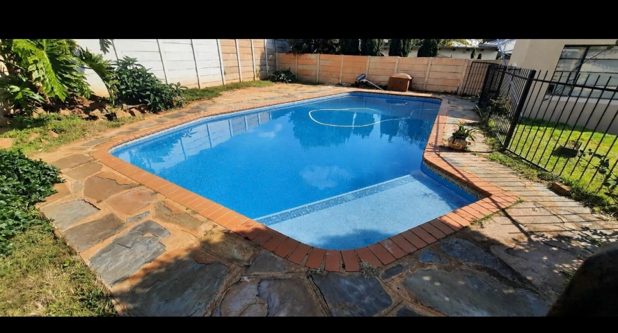 4 Bedroom Property for Sale in Dalview Gauteng