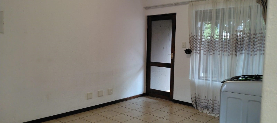 2 Bedroom Property for Sale in Helderwyk Gauteng