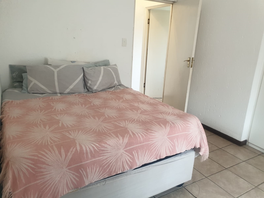 2 Bedroom Property for Sale in Helderwyk Gauteng