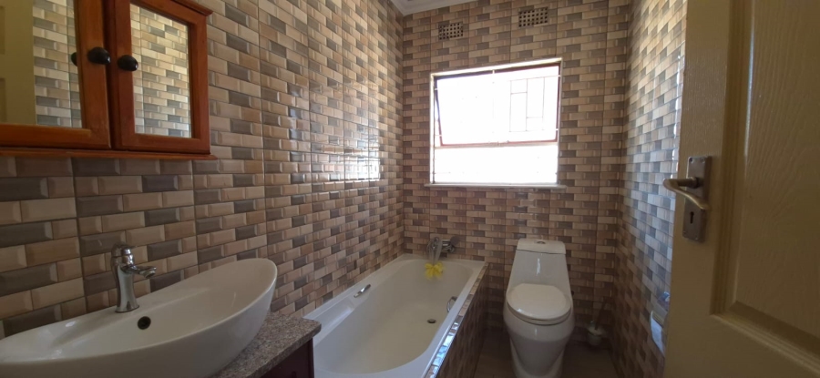 3 Bedroom Property for Sale in Groeneweide Gauteng
