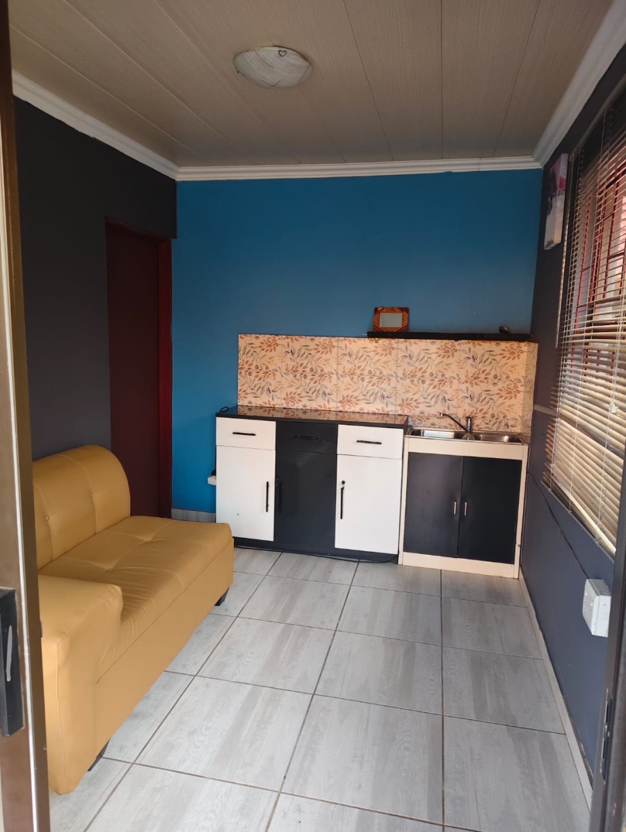 3 Bedroom Property for Sale in Groeneweide Gauteng