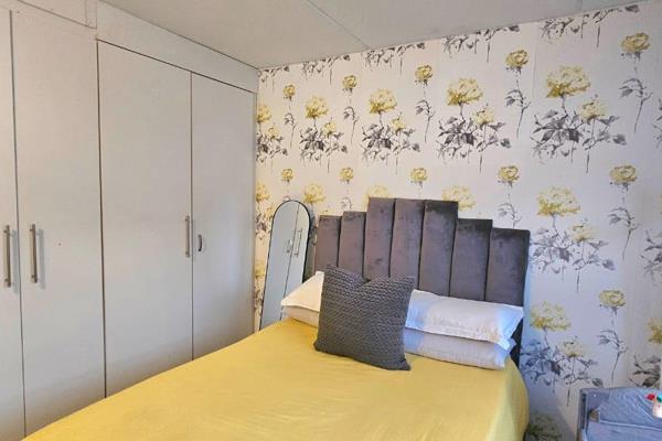 1 Bedroom Property for Sale in Crystal Park Gauteng