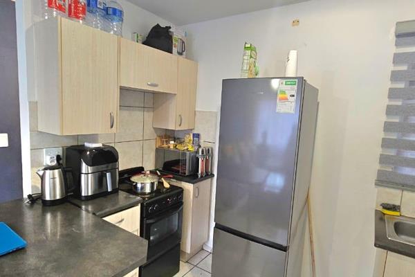 1 Bedroom Property for Sale in Crystal Park Gauteng