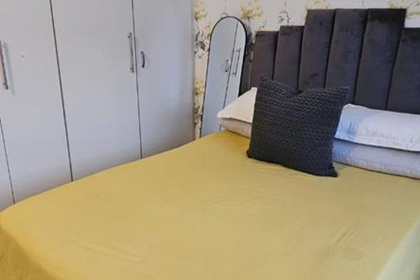 1 Bedroom Property for Sale in Crystal Park Gauteng