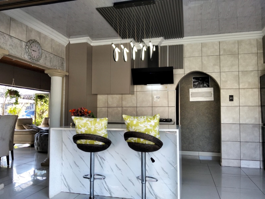 To Let 3 Bedroom Property for Rent in Daspoort Gauteng