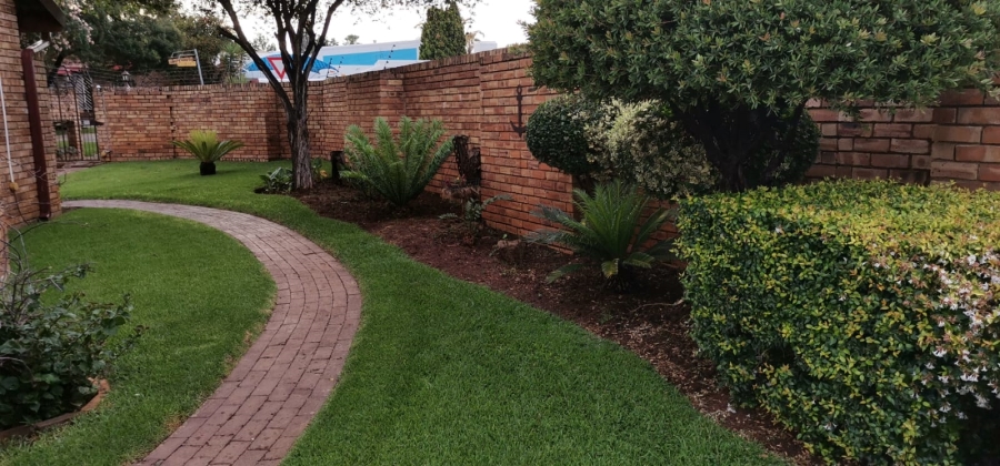 3 Bedroom Property for Sale in Vanderbijlpark SE 4 Gauteng