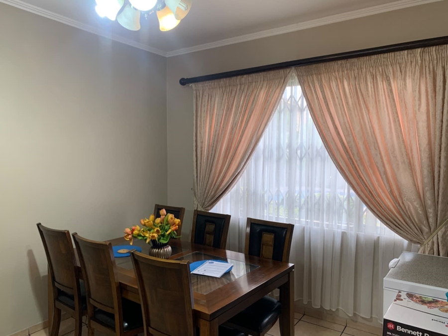 4 Bedroom Property for Sale in Amberfield Ridge Gauteng