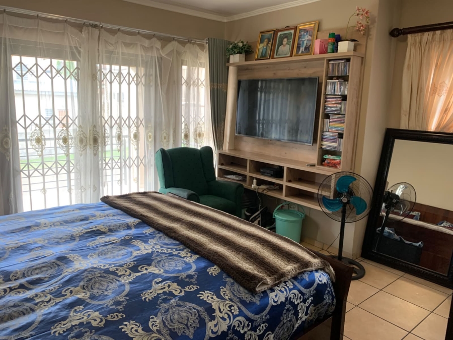 4 Bedroom Property for Sale in Amberfield Ridge Gauteng