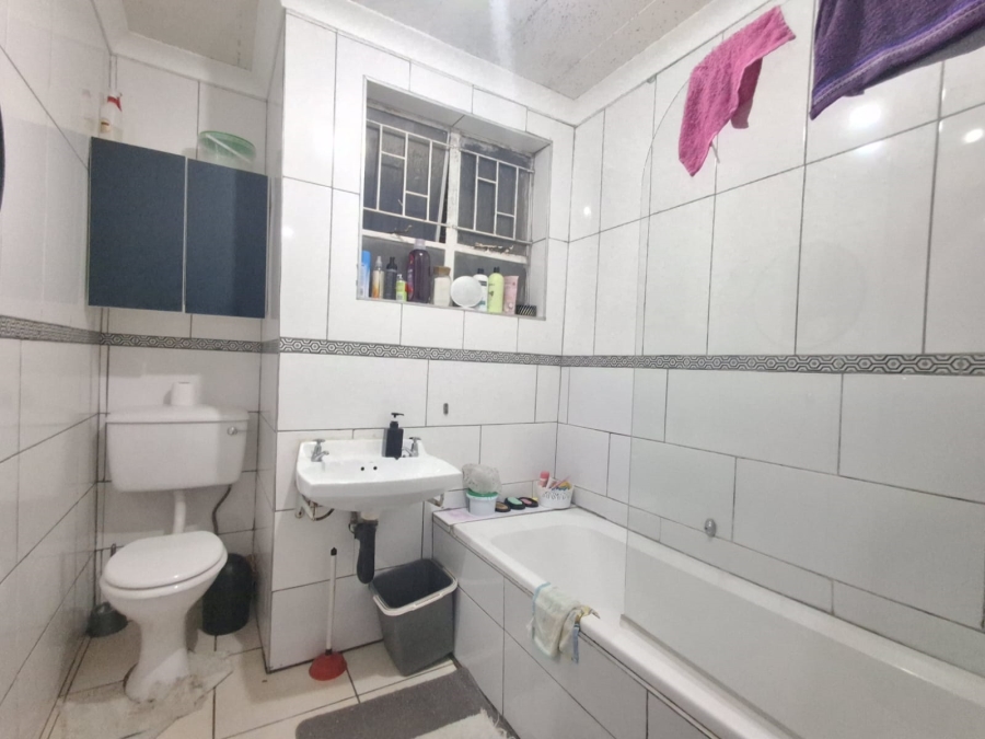 2 Bedroom Property for Sale in Vereeniging Gauteng