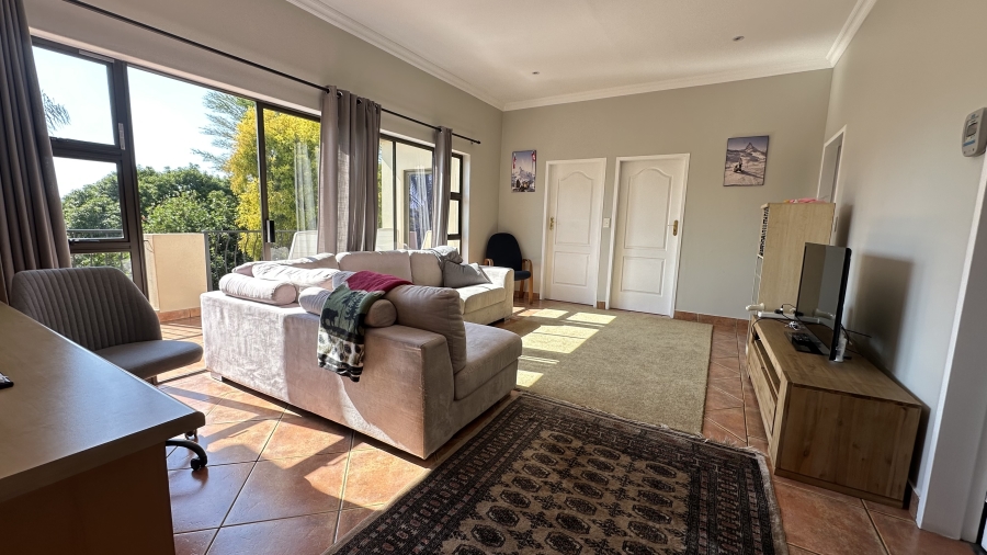 5 Bedroom Property for Sale in Eldo Glen Gauteng