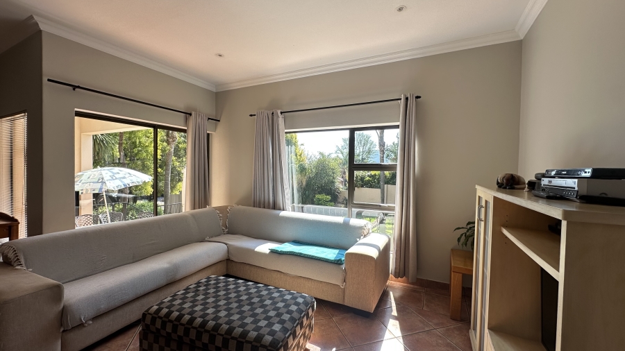 5 Bedroom Property for Sale in Eldo Glen Gauteng