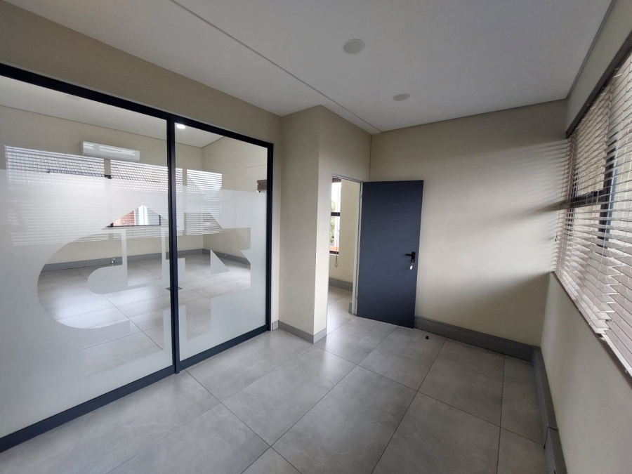 To Let Commercial Property for Rent in Pierre Van Ryneveld Gauteng
