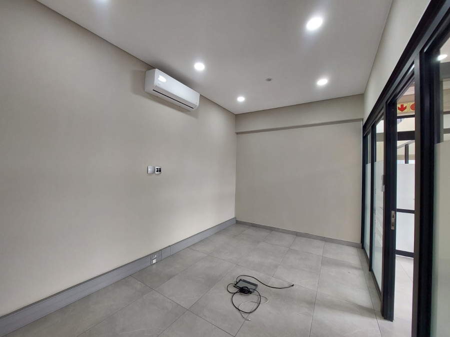 To Let Commercial Property for Rent in Pierre Van Ryneveld Gauteng