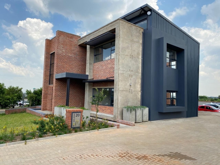 To Let Commercial Property for Rent in Pierre Van Ryneveld Gauteng