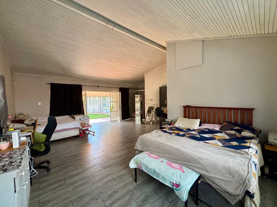 5 Bedroom Property for Sale in Blairgowrie Gauteng