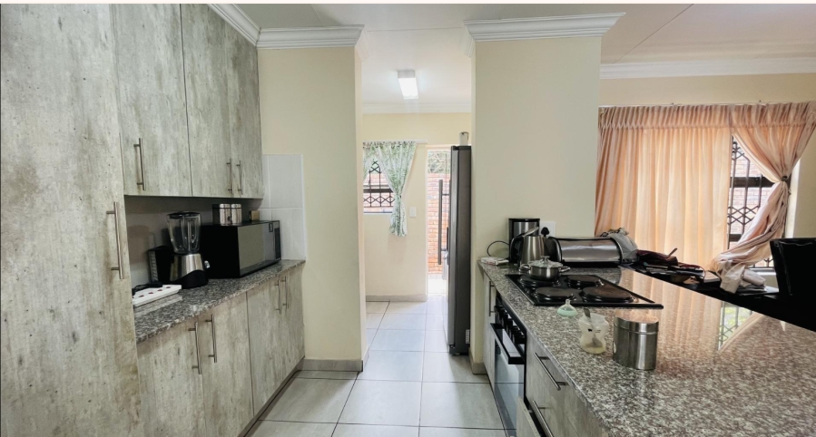 3 Bedroom Property for Sale in Amandasig Gauteng