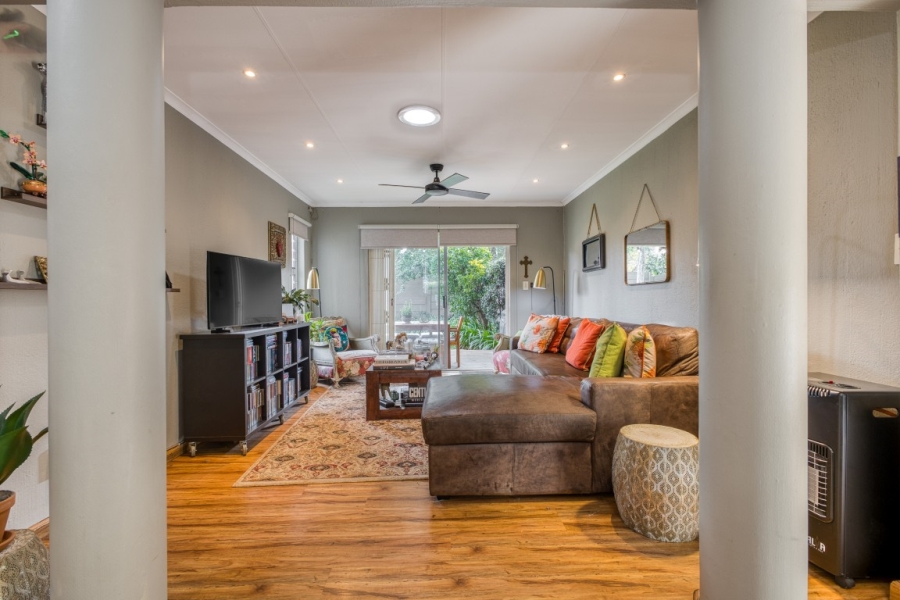 3 Bedroom Property for Sale in Linden Gauteng