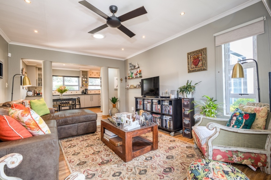 3 Bedroom Property for Sale in Linden Gauteng
