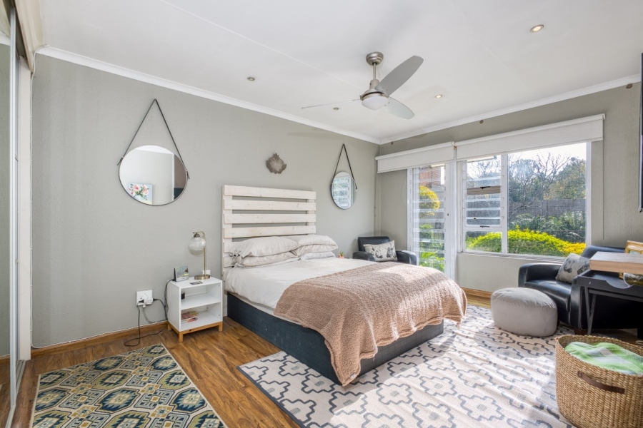 3 Bedroom Property for Sale in Linden Gauteng