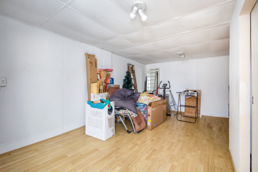 3 Bedroom Property for Sale in Linden Gauteng