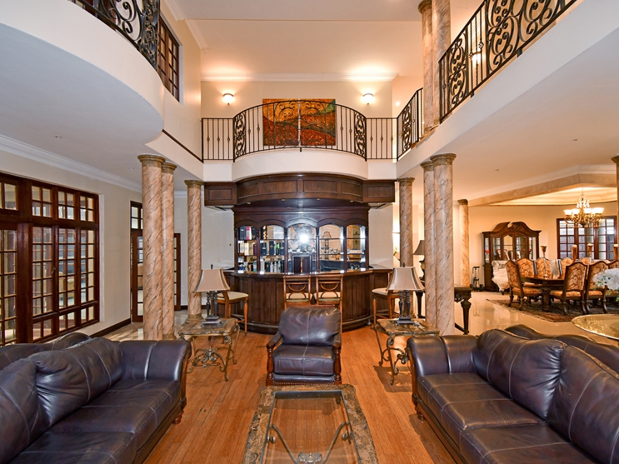 5 Bedroom Property for Sale in Bryanston Gauteng