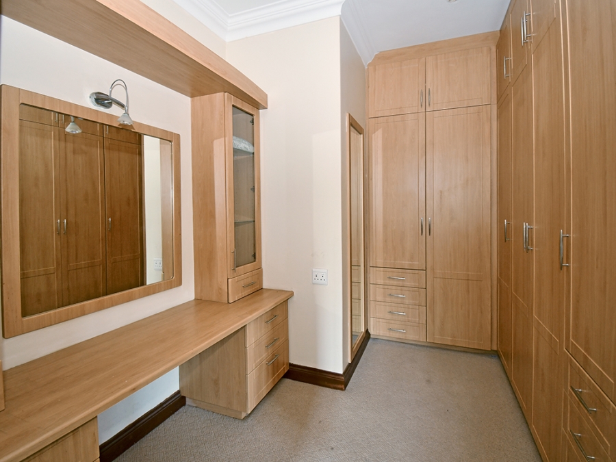5 Bedroom Property for Sale in Bryanston Gauteng
