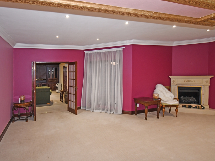 5 Bedroom Property for Sale in Bryanston Gauteng