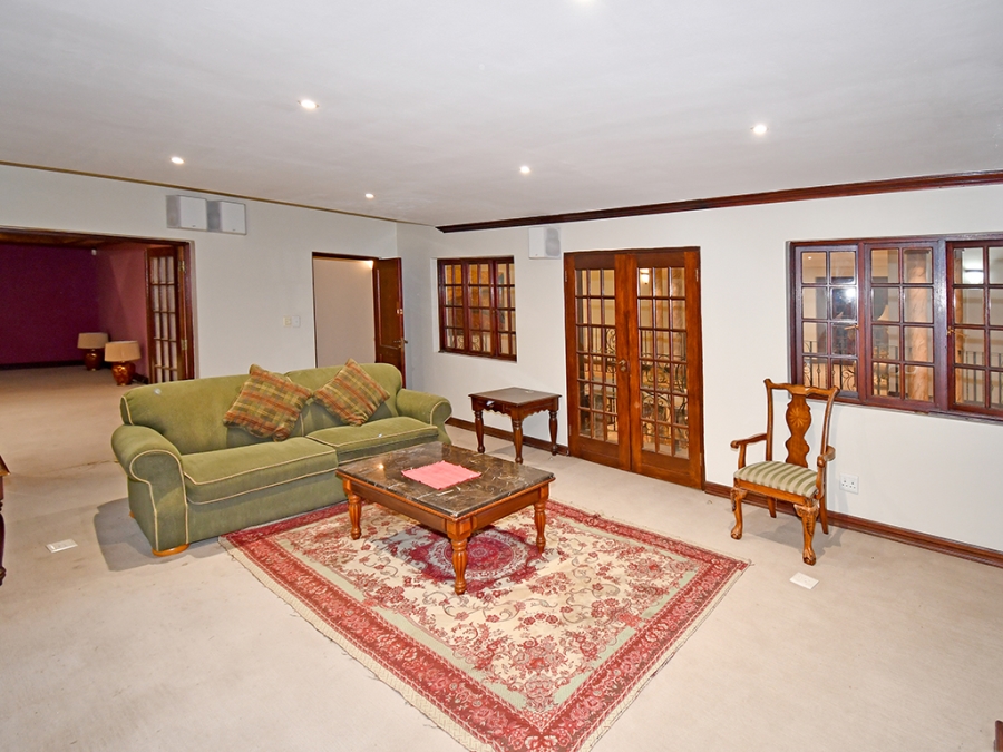 5 Bedroom Property for Sale in Bryanston Gauteng