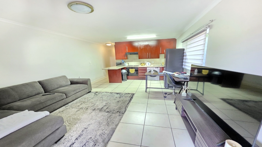 1 Bedroom Property for Sale in Edenburg Gauteng