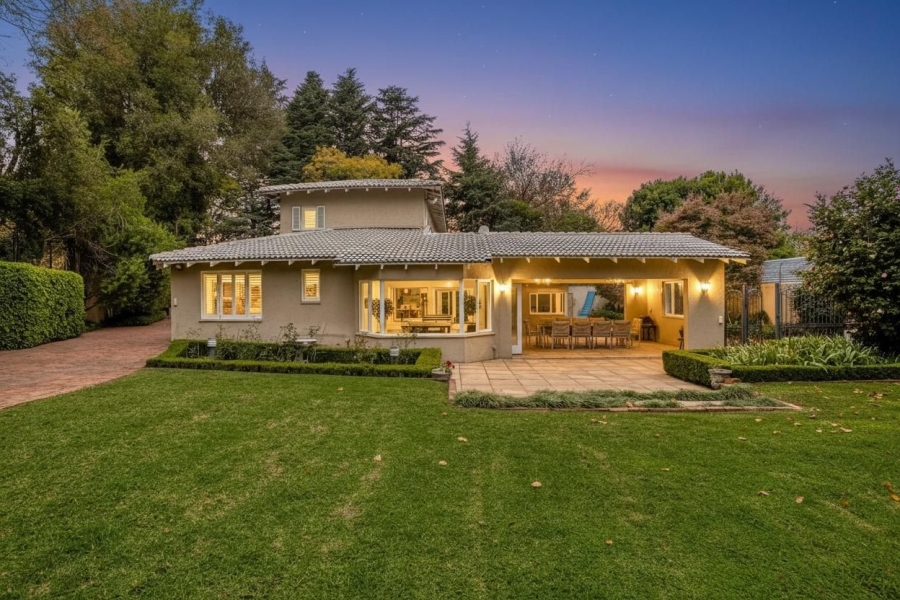 4 Bedroom Property for Sale in Hurlingham Gauteng