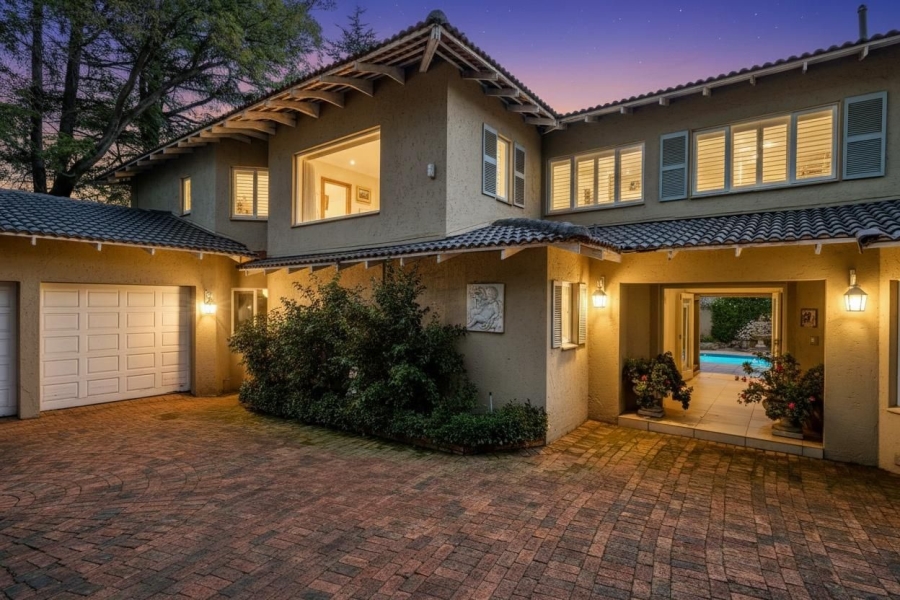 4 Bedroom Property for Sale in Hurlingham Gauteng