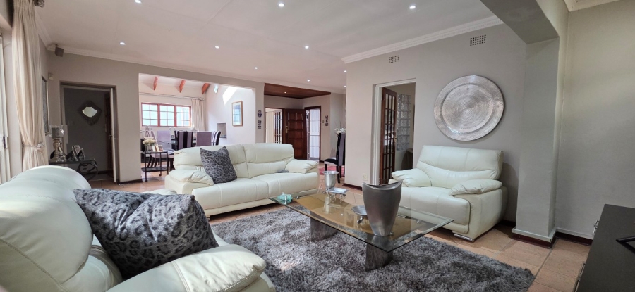 3 Bedroom Property for Sale in Norwood Gauteng