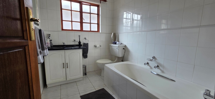 3 Bedroom Property for Sale in Norwood Gauteng