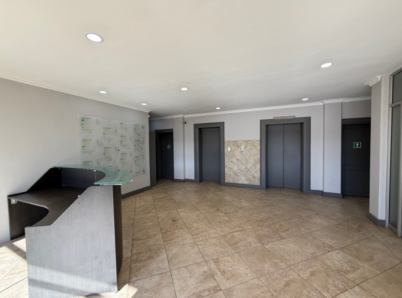 To Let Commercial Property for Rent in Tulisa Park Gauteng