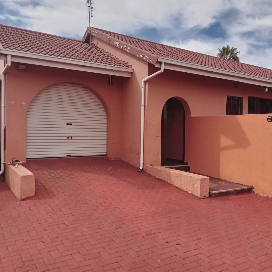 3 Bedroom Property for Sale in Groblerpark Gauteng