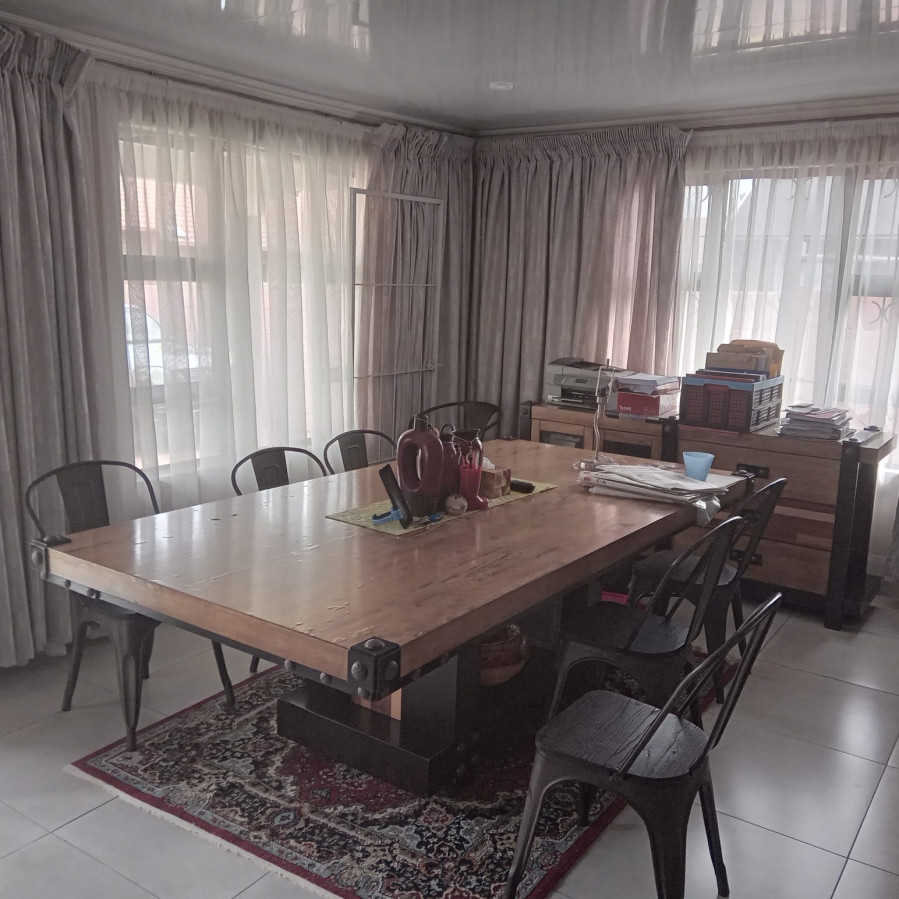 3 Bedroom Property for Sale in Groblerpark Gauteng