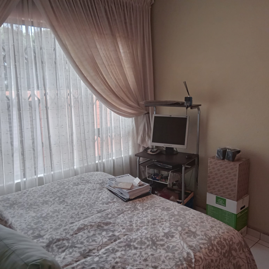 3 Bedroom Property for Sale in Groblerpark Gauteng