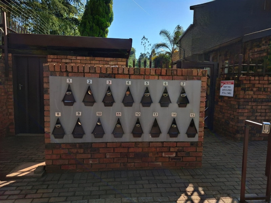 3 Bedroom Property for Sale in Wilro Park Gauteng