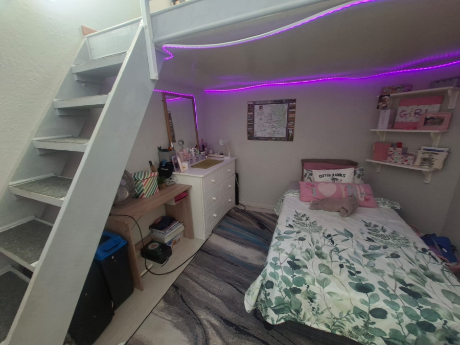 3 Bedroom Property for Sale in Wilro Park Gauteng