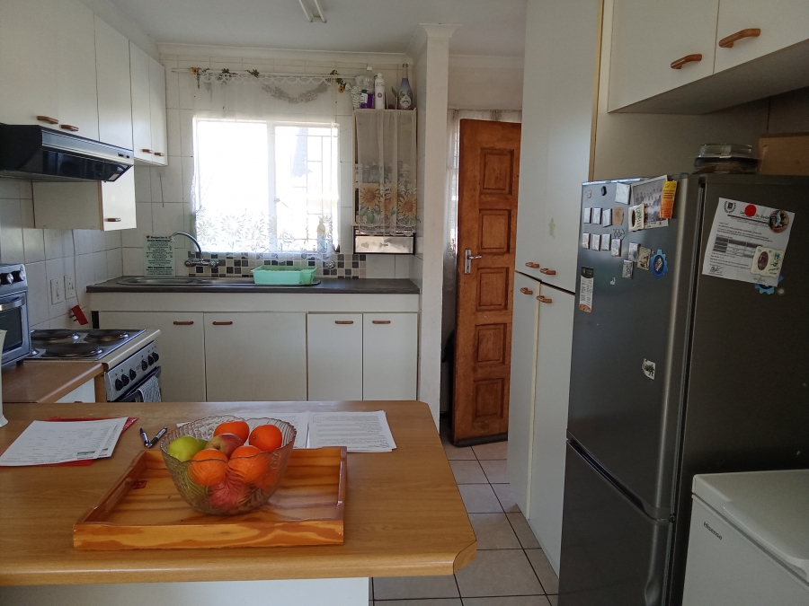2 Bedroom Property for Sale in Groblerpark Gauteng