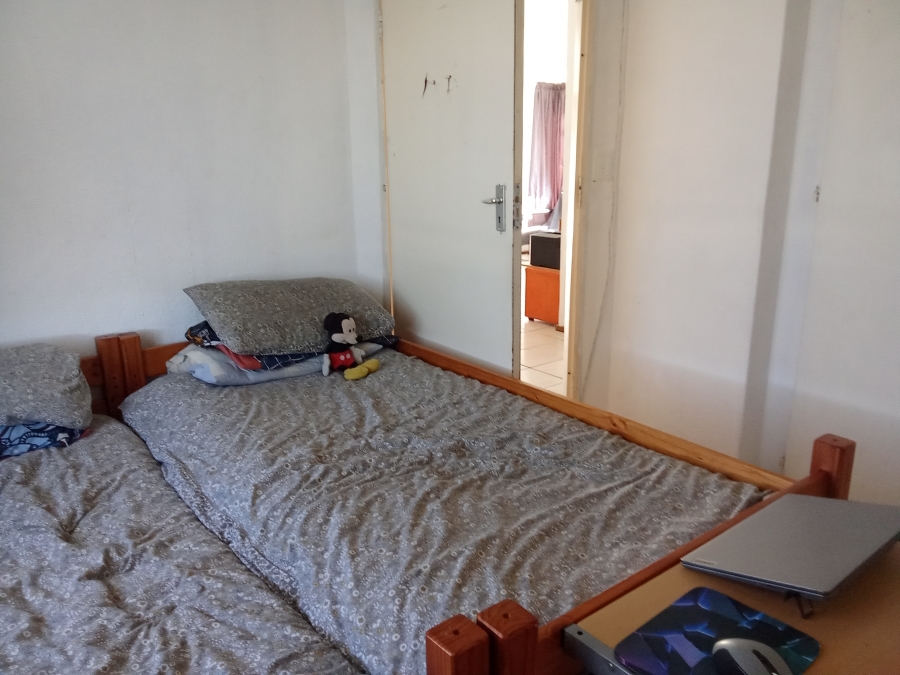 2 Bedroom Property for Sale in Groblerpark Gauteng