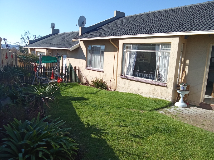 2 Bedroom Property for Sale in Groblerpark Gauteng