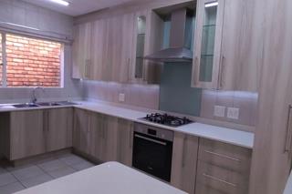 2 Bedroom Property for Sale in Wilro Park Gauteng