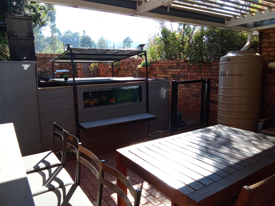3 Bedroom Property for Sale in Wilro Park Gauteng